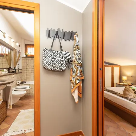 Deliziosa Mansarda Nel Centro Storico Apartment *